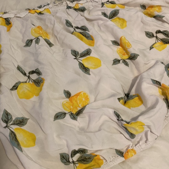 Crop top - Picture 2 of 2